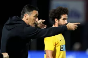 ΣΤΟΠ... από Πάμπο-Μπάιζα στην ΑΕΛ! (φώτος)
