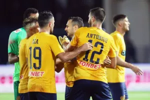 "Φτιάχνει" σερί και... ανεβαίνει! (Φώτος)