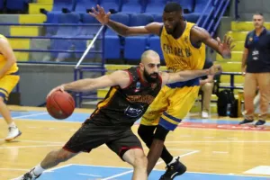 Πέρασε νικηφόρα από τη Λεμεσό (φώτος)