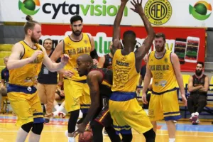 Πέρασε νικηφόρα από τη Λεμεσό (φώτος)