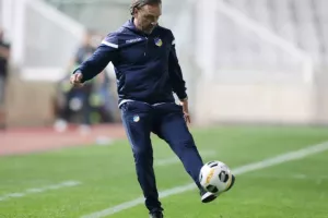 ΑΝΑΤΡΟΠΗ στο 88' και... ΦΟΥΛ για πρόκριση! (Φώτος)