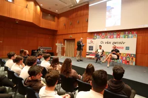 Debate «Οι νέοι ρωτούν» - Αθλητές μοιράστηκαν με τους νέους προσωπικές ιστορίες