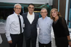 ΦΩΤΟΣ/Όμορφη βραδιά Γενεθλίων και βραβεύσεων για το ΑΠΟΕΛ