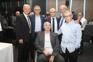 ΦΩΤΟΣ/Όμορφη βραδιά Γενεθλίων και βραβεύσεων για το ΑΠΟΕΛ
