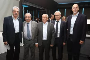 ΦΩΤΟΣ/Όμορφη βραδιά Γενεθλίων και βραβεύσεων για το ΑΠΟΕΛ