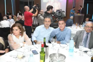 ΦΩΤΟΣ/Όμορφη βραδιά Γενεθλίων και βραβεύσεων για το ΑΠΟΕΛ