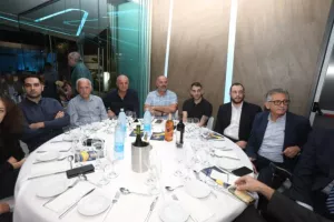 ΦΩΤΟΣ/Όμορφη βραδιά Γενεθλίων και βραβεύσεων για το ΑΠΟΕΛ