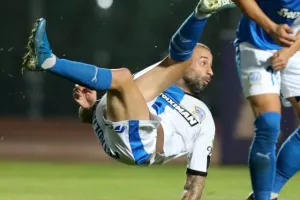 Ο Μερκής σκόραρε πρώτος, ο Γκακπέ στο τέλος το... μοίρασε (φώτος)