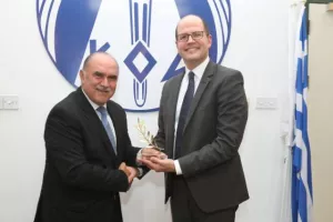 (Φώτος/βίντεο) Ο Γ.Γ. της FIBA στην Κύπρο