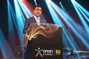 Πάνω από €200 000 από το φιλανθρωπικό Gala Dinner του ΟΠΑΠ Κύπρου! (φώτος)