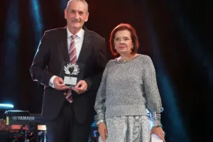 Πάνω από €200 000 από το φιλανθρωπικό Gala Dinner του ΟΠΑΠ Κύπρου! (φώτος)