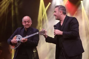 Με Αντώνη Ρέμο...