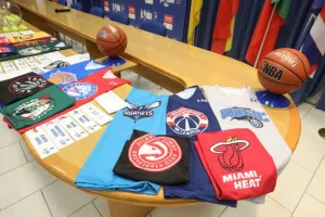 Junior NBA Cyprus με Ντράγκαν Τάρλατς... (φώτος)