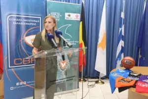 Junior NBA Cyprus με Ντράγκαν Τάρλατς... (φώτος)