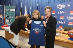 Junior NBA Cyprus με Ντράγκαν Τάρλατς... (φώτος)