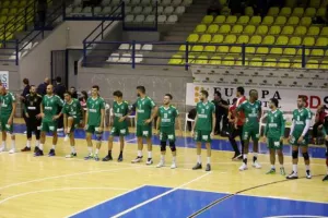 Το ΑΠΟΕΛ έσπασε το αήττητο της Ομόνοιας! (φώτος)