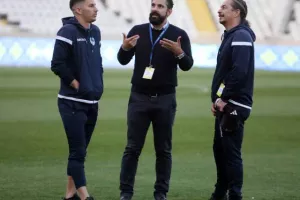 ΤΡΙΑΡΑ στην Πάφο και "πετάει" για την πρόκριση... (φώτος)