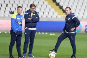 ΤΡΙΑΡΑ στην Πάφο και "πετάει" για την πρόκριση... (φώτος)