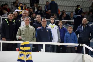 ΤΡΙΑΡΑ στην Πάφο και "πετάει" για την πρόκριση... (φώτος)