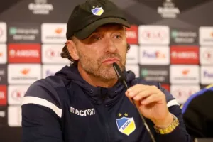 ΝΤΟΛ: "Δεν είναι μεγάλο πρόβλημα το γήπεδο"