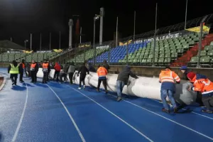 Έλεγχος UEFA για το γρασίδι (φώτος)