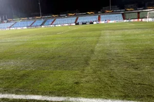 Έλεγχος UEFA για το γρασίδι (φώτος)