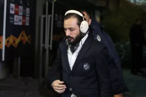 Κλασικά... Στάθης