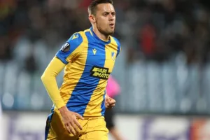 ΘΡΥΛΟΣ... ξανά στους "32" του Europa League!! (φώτος)