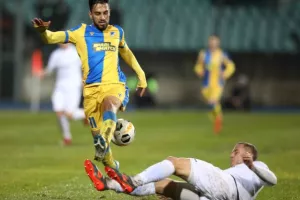 ΘΡΥΛΟΣ... ξανά στους "32" του Europa League!! (φώτος)