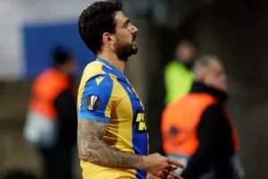 ΘΡΥΛΟΣ... ξανά στους "32" του Europa League!! (φώτος)