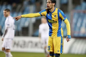 ΘΡΥΛΟΣ... ξανά στους "32" του Europa League!! (φώτος)