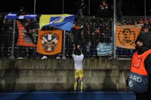 ΘΡΥΛΟΣ... ξανά στους "32" του Europa League!! (φώτος)