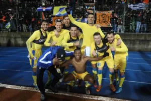 ΘΡΥΛΟΣ... ξανά στους "32" του Europa League!! (φώτος)
