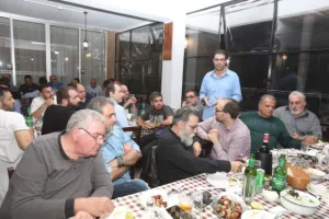 Τραπέζι στα ΜΜΕ και βραβεύσεις (Φωτος)