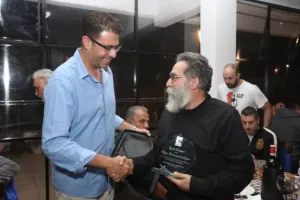 Τραπέζι στα ΜΜΕ και βραβεύσεις (Φωτος)