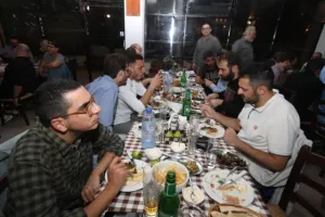 Τραπέζι στα ΜΜΕ και βραβεύσεις (Φωτος)