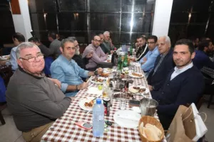 Τραπέζι στα ΜΜΕ και βραβεύσεις (Φωτος)