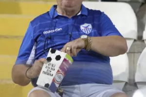 ΦΩΤΟΡΕΠΟΡΤΑΖ από τον κόσμο της Ανόρθωσης
