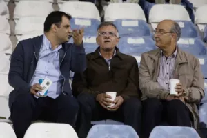 ΦΩΤΟΡΕΠΟΡΤΑΖ από τον κόσμο της Ανόρθωσης