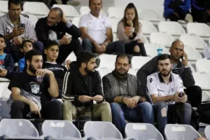 ΦΩΤΟΡΕΠΟΡΤΑΖ από τον κόσμο της Ανόρθωσης