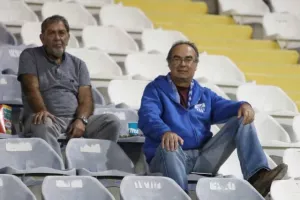 ΦΩΤΟΡΕΠΟΡΤΑΖ από τον κόσμο της Ανόρθωσης