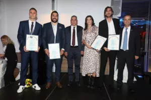 Το δείπνο της ΚΟΕΑΣ για τους κορυφαίους (φώτος)
