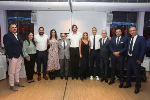 Το δείπνο της ΚΟΕΑΣ για τους κορυφαίους (φώτος)