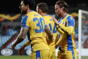ΘΡΥΛΟΣ... ξανά στους "32" του Europa League!! (φώτος)