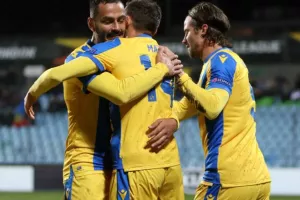 ΘΡΥΛΟΣ... ξανά στους "32" του Europa League!! (φώτος)