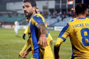ΘΡΥΛΟΣ... ξανά στους "32" του Europa League!! (φώτος)