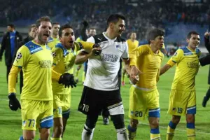 Σαν σήμερα: Αλύγιστος ο Θρύλος, σφράγισε τη πρόκριση στην έδρα της Ζενίτ! (βίντεο)