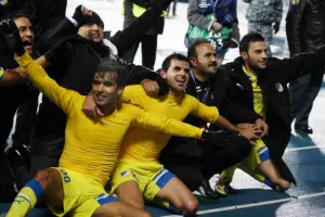Σαν σήμερα: Αλύγιστος ο Θρύλος, σφράγισε τη πρόκριση στην έδρα της Ζενίτ! (βίντεο)