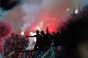 ΡΕΤΡΟ/Ένωση-Ομόνοια 2003!