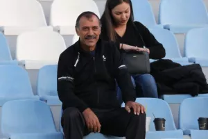ΕΠΙΤΕΛΟΥΣ... Απόλλων με ΤΡΙΑΡΑ στο Τάσος Μάρκου! (φώτος)